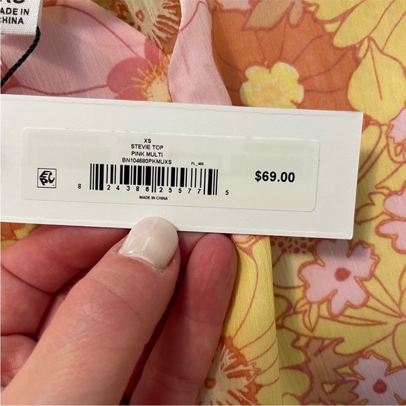 NWT Steve Madden Stevie Top in Pink Floral - Picture 10 of 12